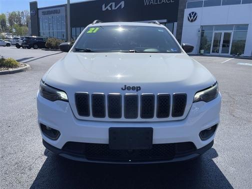Bright White Clearcoat 2021 Jeep Cherokee Latitude Lux