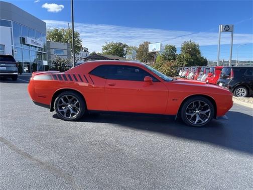 2018 Dodge Challenger SXT