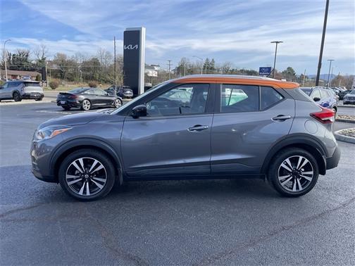 2019 Nissan Kicks SV