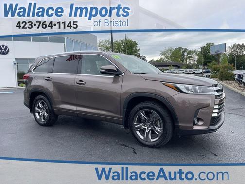 Walnut 2017 Toyota Highlander Limited Platinum