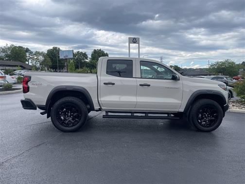 White Sand 2026 Chevrolet Colorado Trail Boss