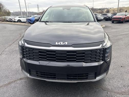 Gray Metallic 2026 Kia Sportage LX