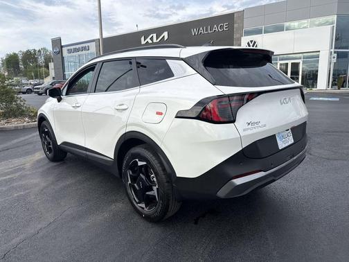 Snow White Pearl 2026 Kia Sportage Hybrid EX