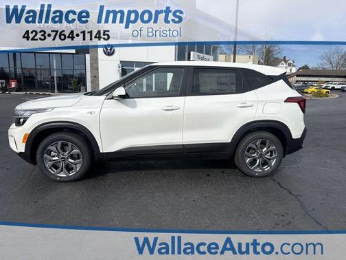 Snow White Pearl 2026 Kia Seltos LX