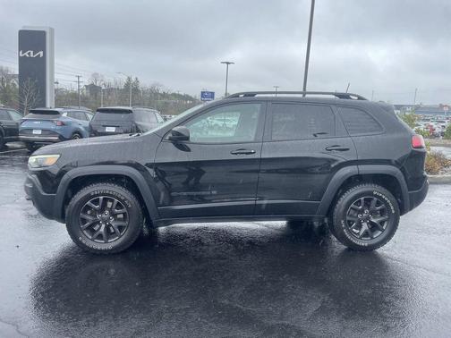 2020 Jeep Cherokee Latitude
