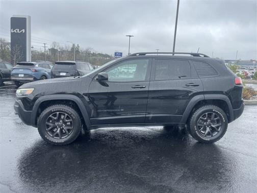 2020 Jeep Cherokee Latitude