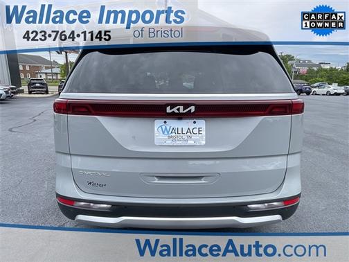 2024 Kia Carnival EX