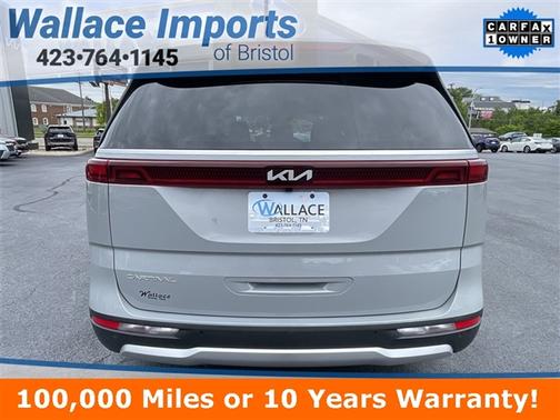 2024 Kia Carnival EX
