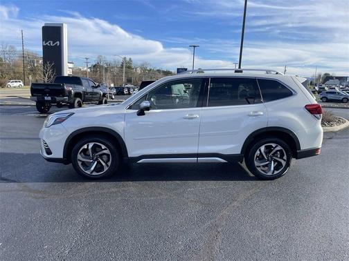 2022 Subaru Forester Touring