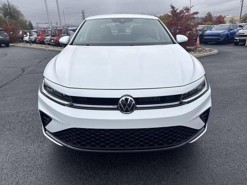 Pure White 2026 Volkswagen Jetta 1.5T Sport