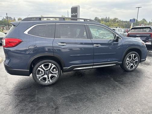 2025 Subaru Ascent Touring