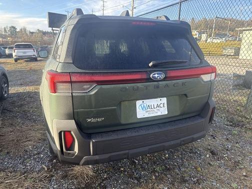 Deep Emerald Green 2026 Subaru Outback Premium