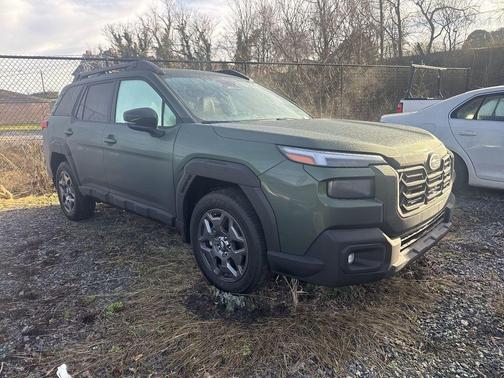 Deep Emerald Green 2026 Subaru Outback Premium