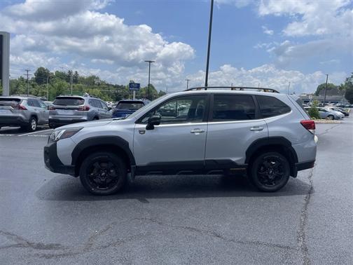 Ice Silver Metallic 2022 Subaru Forester Wilderness