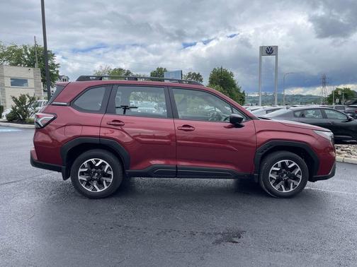 Crimson Red Pearl 2025 Subaru Forester