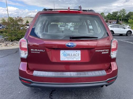 Venetian Red Pearl 2017 Subaru Forester 2.5i