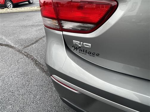 2022 Kia Rio S