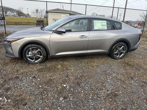 Steel Gray 2026 Kia K4 LXS