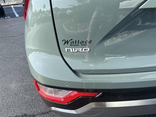 2025 Kia Niro EX Touring