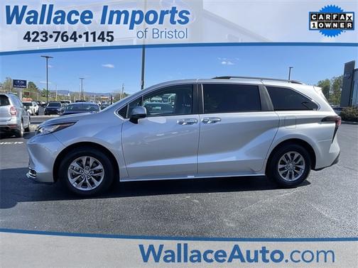 2023 Toyota Sienna XLE