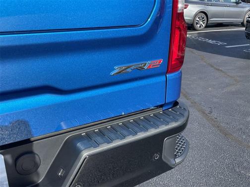 2022 Chevrolet Silverado 1500 ZR2