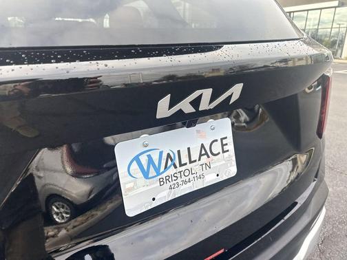 Ebony Black 2026 Kia Sorento LX