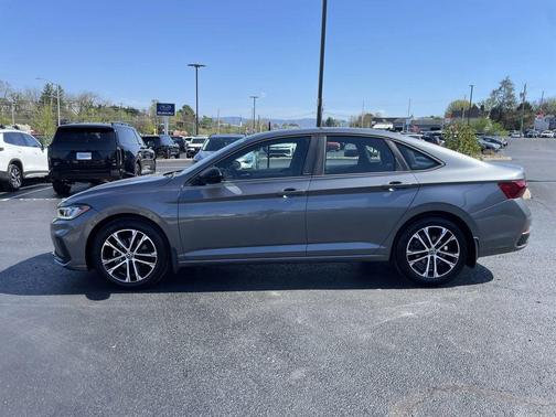 2025 Volkswagen Jetta 1.5T Sport