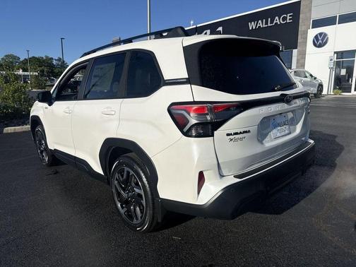 Crystal White Pearl 2026 Subaru Forester Limited