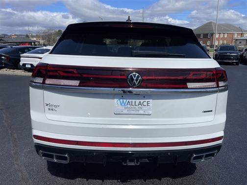 2024 Volkswagen Atlas Cross Sport 2.0T SEL Premium R-Line