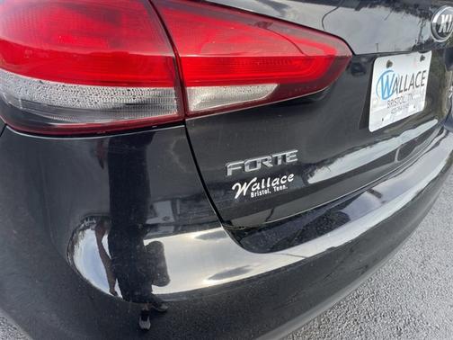 2017 Kia Forte S