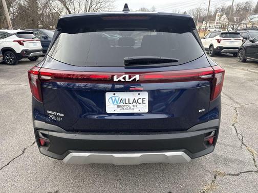 Dark Ocean Blue 2026 Kia Seltos LX
