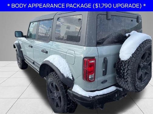 2022 Ford Bronco BLACK DIAMOND