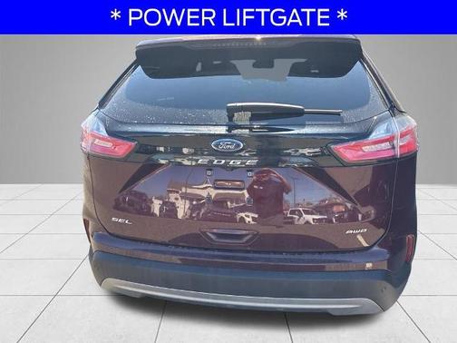 BURGUNDY VELVET MET TINT CC 2023 Ford Edge SEL
