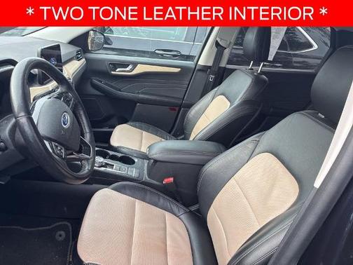 2021 Ford Escape TITANIUM