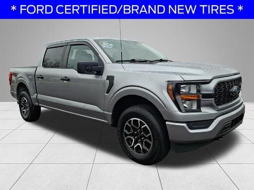 ICONIC SILVER METALLIC 2023 Ford F-150 XL