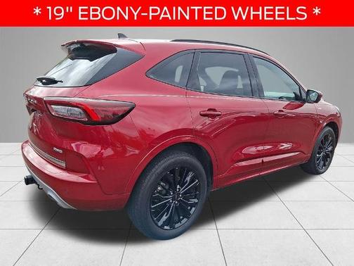 2023 Ford Escape ST-LINE ELITE