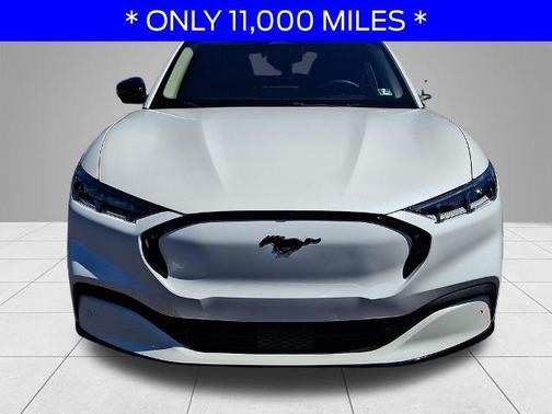 STAR WHITE MET TRI-COAT 2023 Ford Mustang Mach-E PREMIUM