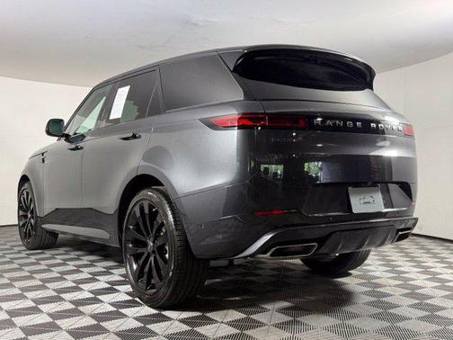 Carpathian Grey Premium Metallic 2025 Land Rover Range Rover Sport SE