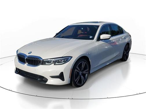 2022 BMW 330 330i
