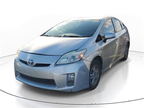 2010 Toyota Prius III