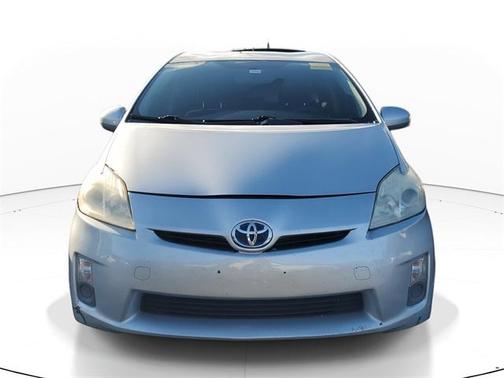 2010 Toyota Prius III