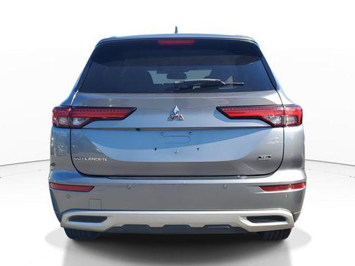 2022 Mitsubishi Outlander SEL 2.5 2WD