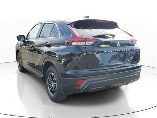 2022 Mitsubishi Eclipse Cross ES