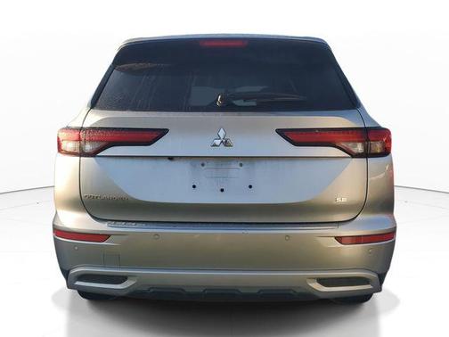 2024 Mitsubishi Outlander SE 2.5 2WD