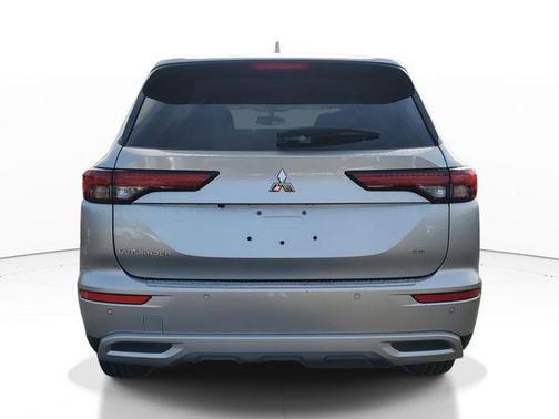 2024 Mitsubishi Outlander SE 2.5 2WD