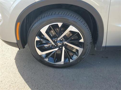 2023 Mitsubishi Outlander SE Special Editiont S-AWC