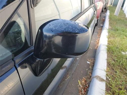 2007 Nissan Versa SL