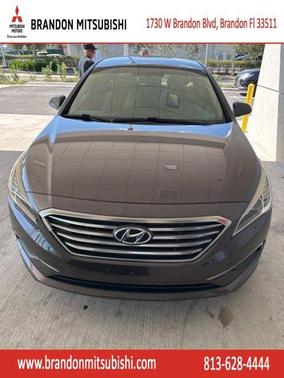 2017 Hyundai SONATA SE