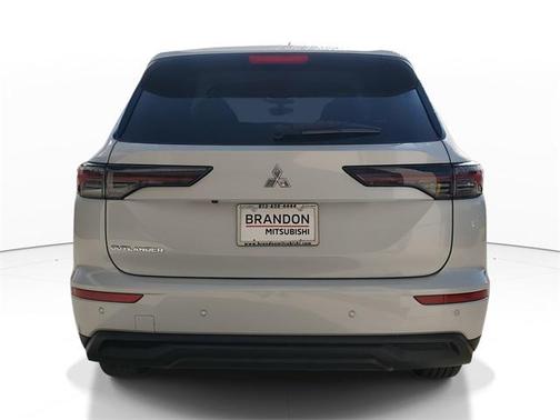 2025 Mitsubishi Outlander ES 2.5 2WD