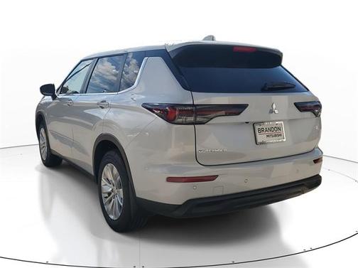 2025 Mitsubishi Outlander ES 2.5 2WD